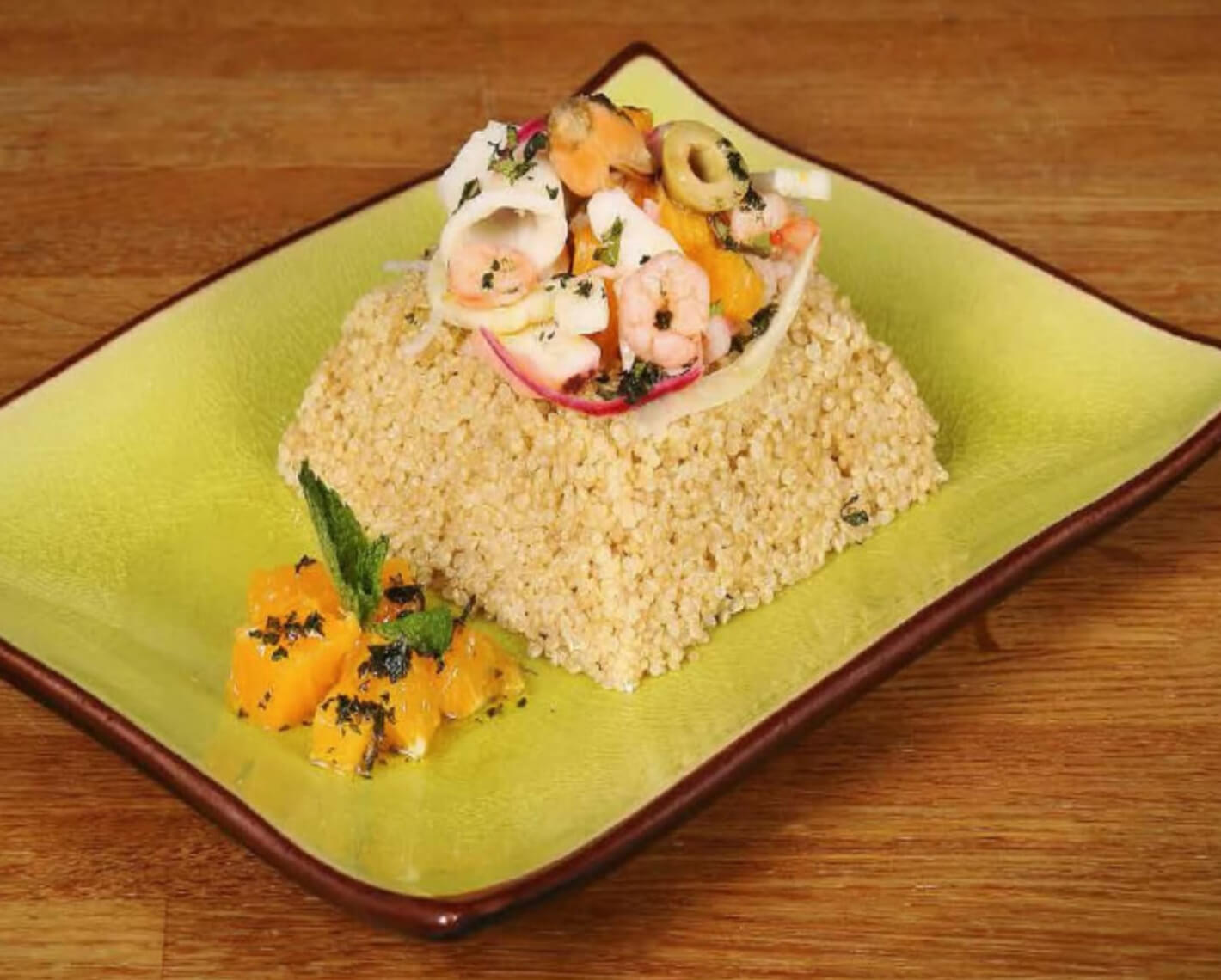 Insalata estiva di Quinoa e frutti di mare